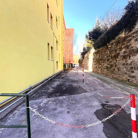 Il Dandy Appartamento Con Parcheggio Trieste Luaran gambar